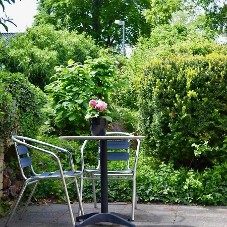 Bbroskilde Bed & Breakfast
