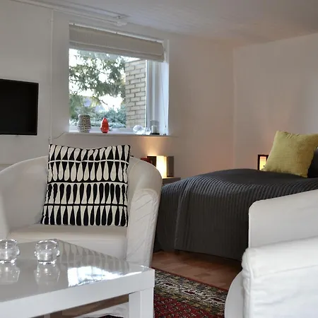 Bbroskilde Bed & Breakfast *