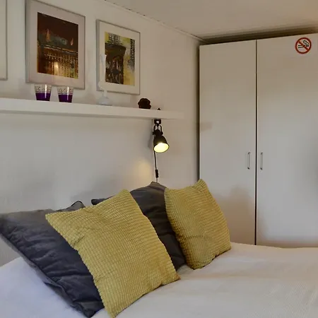 Bed & Breakfast Bbroskilde *